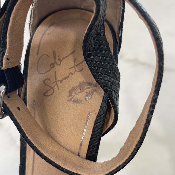 Colin Stuart Faux Snakeskin Platform Sanfals - Picture 5 of 6